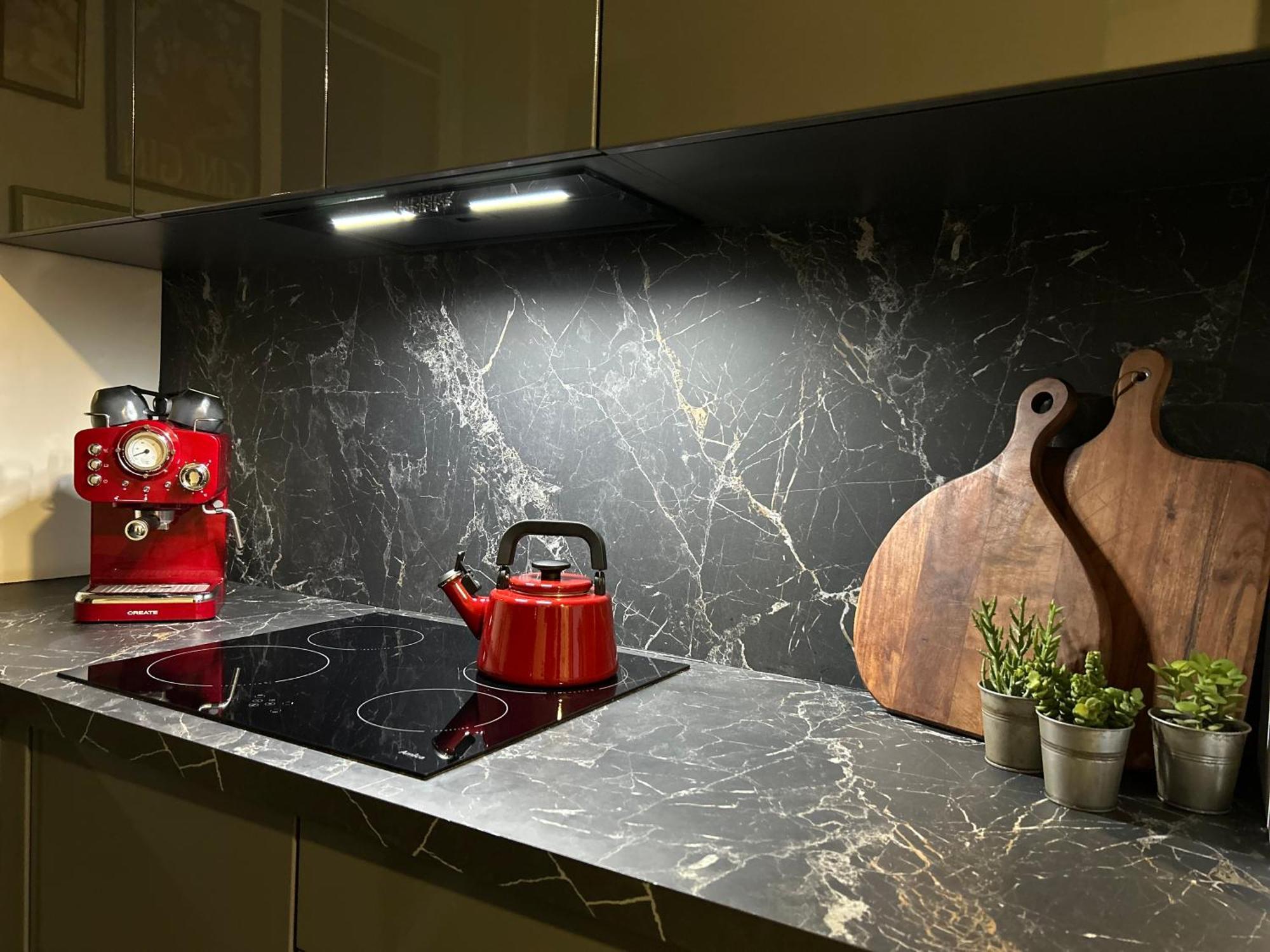 ורשה Metro Trocka Apartment מראה חיצוני תמונה